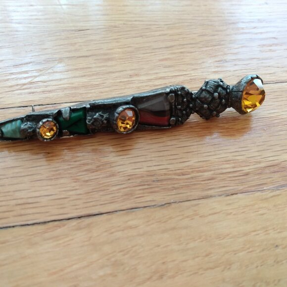 Vintage Dagger Brooch Scottish Sword Dirk Kilt Pin with Semi Precious Stones - Picture 3 of 14